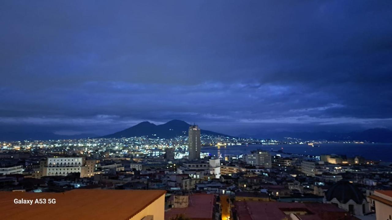 Aurora E Dad Naples Center B&B Exteriér fotografie